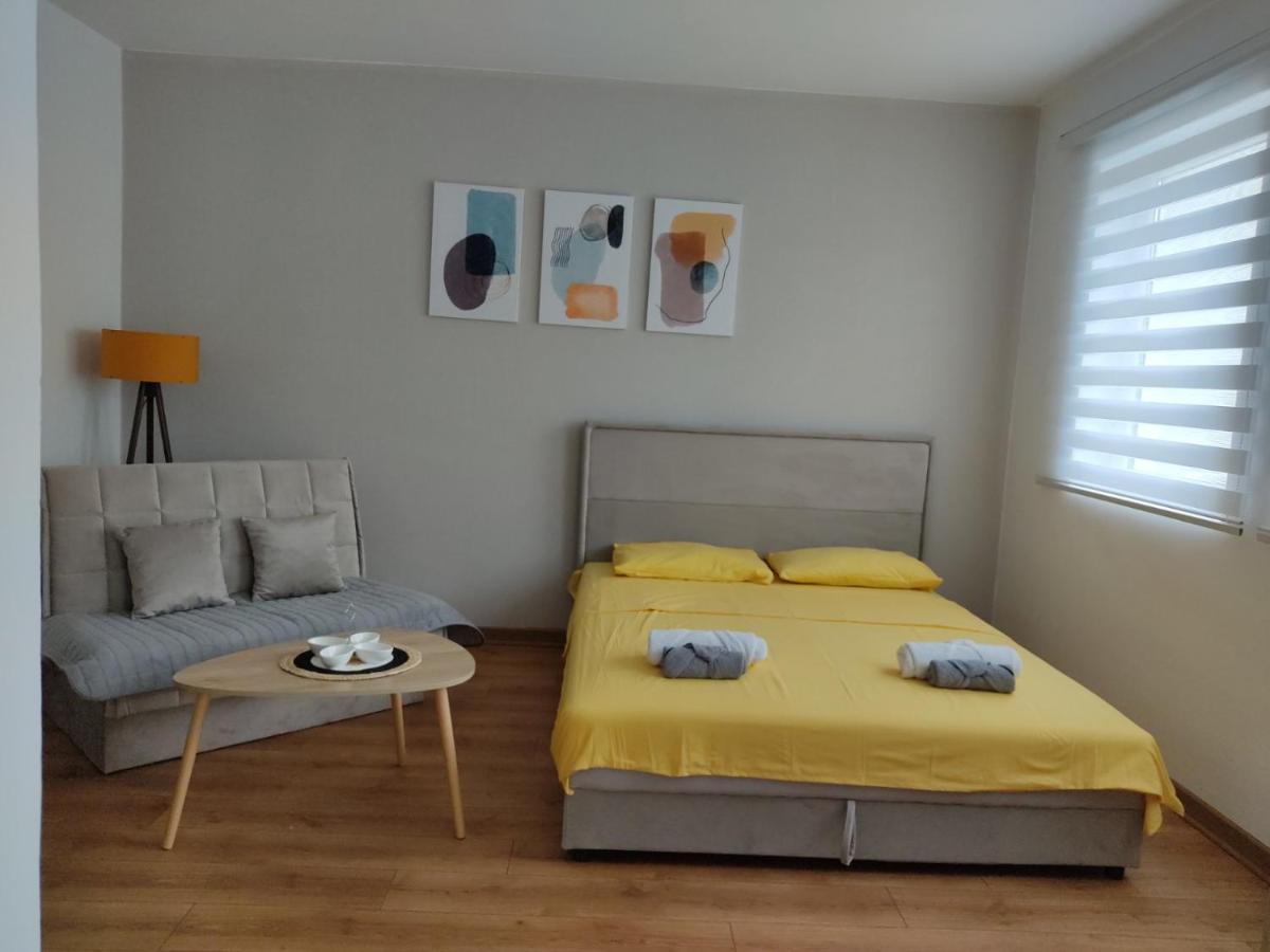 Apartman Andjela 플루지네 외부 사진